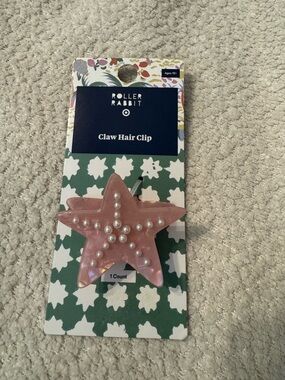 Roller Rabbit x Target Starfish
Claw Clip, NWT
